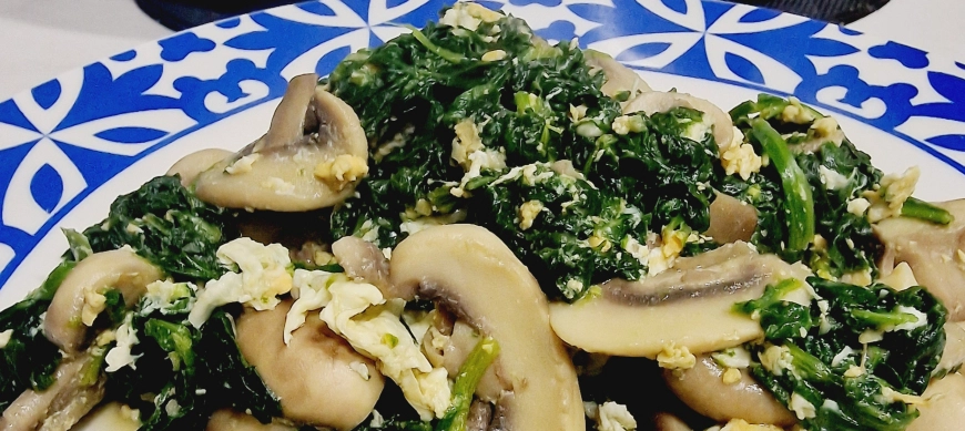 ESPINACAS CON CHAMPIÑONES