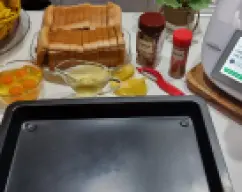 Step <p>* Forre un molde desmoldable con papel de hornear de modo que no se pueda escapar líquido por ningún sitio</p> illustration