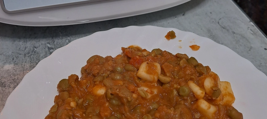 Calamares con guisantes