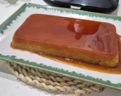 Step <p>Si tiene Tm6 o Tm7 lo podrá hacer sin ningún problema ya que hace el punto del azúcar </p><p>La receta que debe tener preparada con antelación se llama caramelo líquido oscuro</p><p><br></p> illustration