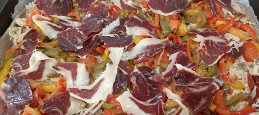 Empanada de serranito