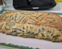 Step <p>Ponga en el vaso los ajos y pique 6 segundos velocidad 8</p><p>Baje los ajos picados para el fondo</p> illustration