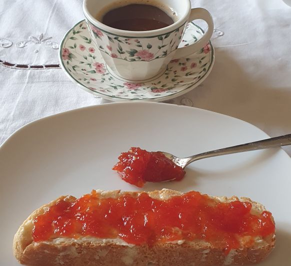 Tomates en dulce (la receta de la abuela)