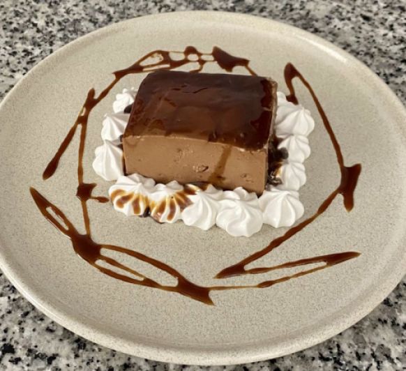 Flan de chocolate con almendras