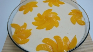 PANNA COTTA DE YOGURT CON MELOCOTON